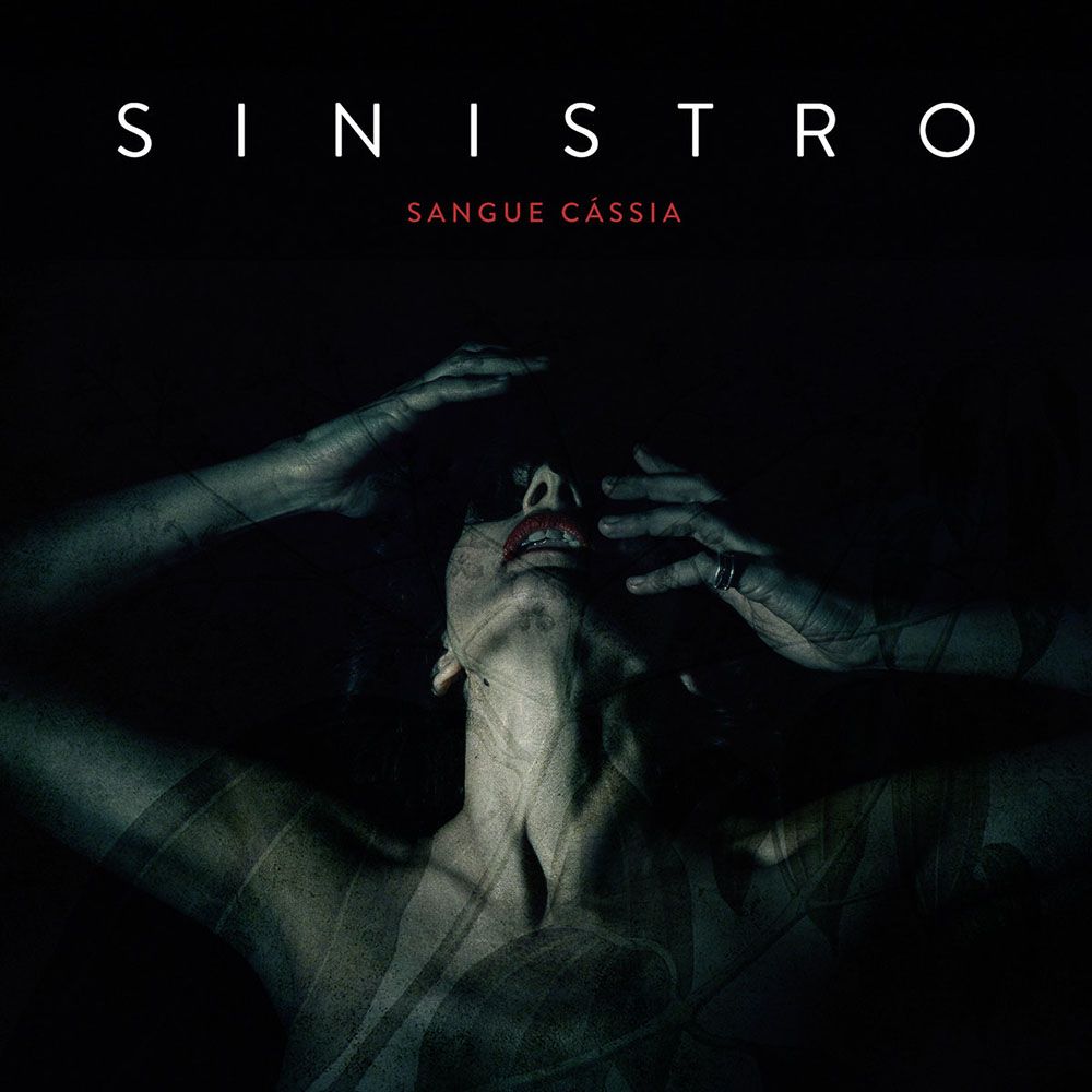 Front cover of "Sangue Cássia" by Sinistro available at Darkwoods Webstore